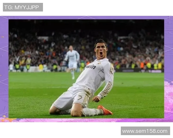 足球明星背景全景图集 展现球场英雄风采与人生故事